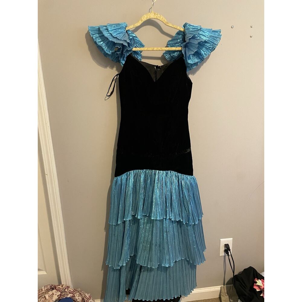 Tony Alamo of Nashville Black & shimmer Blue Draped Dress SIZE 8‎